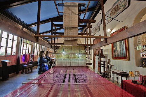 Telar museo de la ruta de la seda